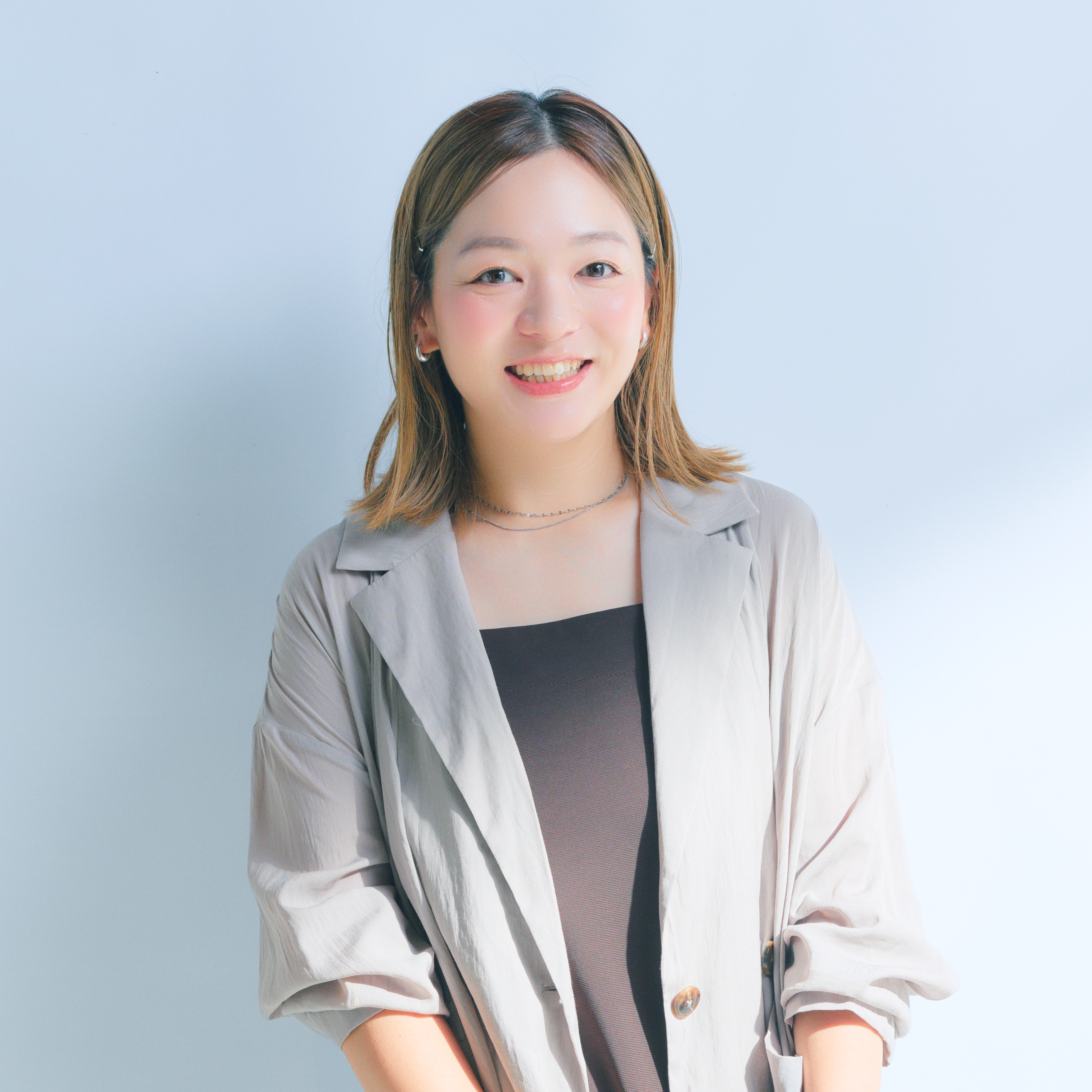芝嵜 諒子